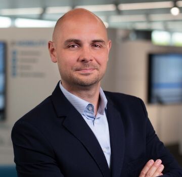 How to maintain a high level of cyber security being user friendly at the same time?