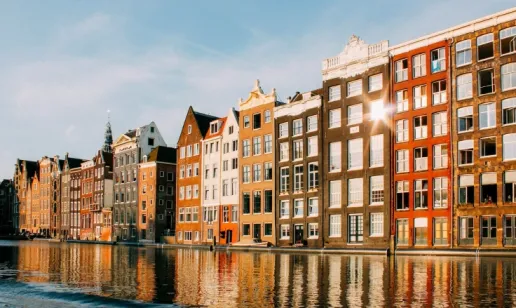 The BIG Handshake Loyalty Event 2024: Join Comarch’s Team!