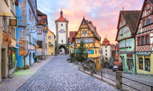 How Germany’s E-invoicing Mandate will Change Your Business in 2025